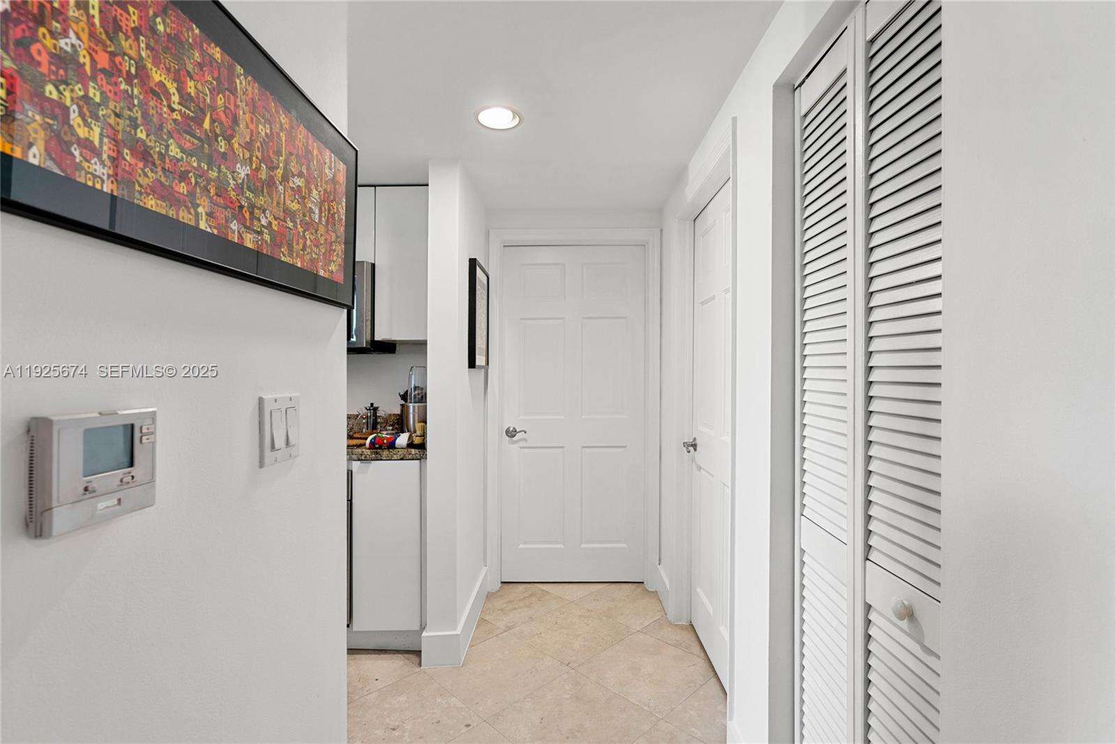 Cosmopolitan at 110 Washington Ave, Miami Beach, FL 33139 - For Sale photo 13