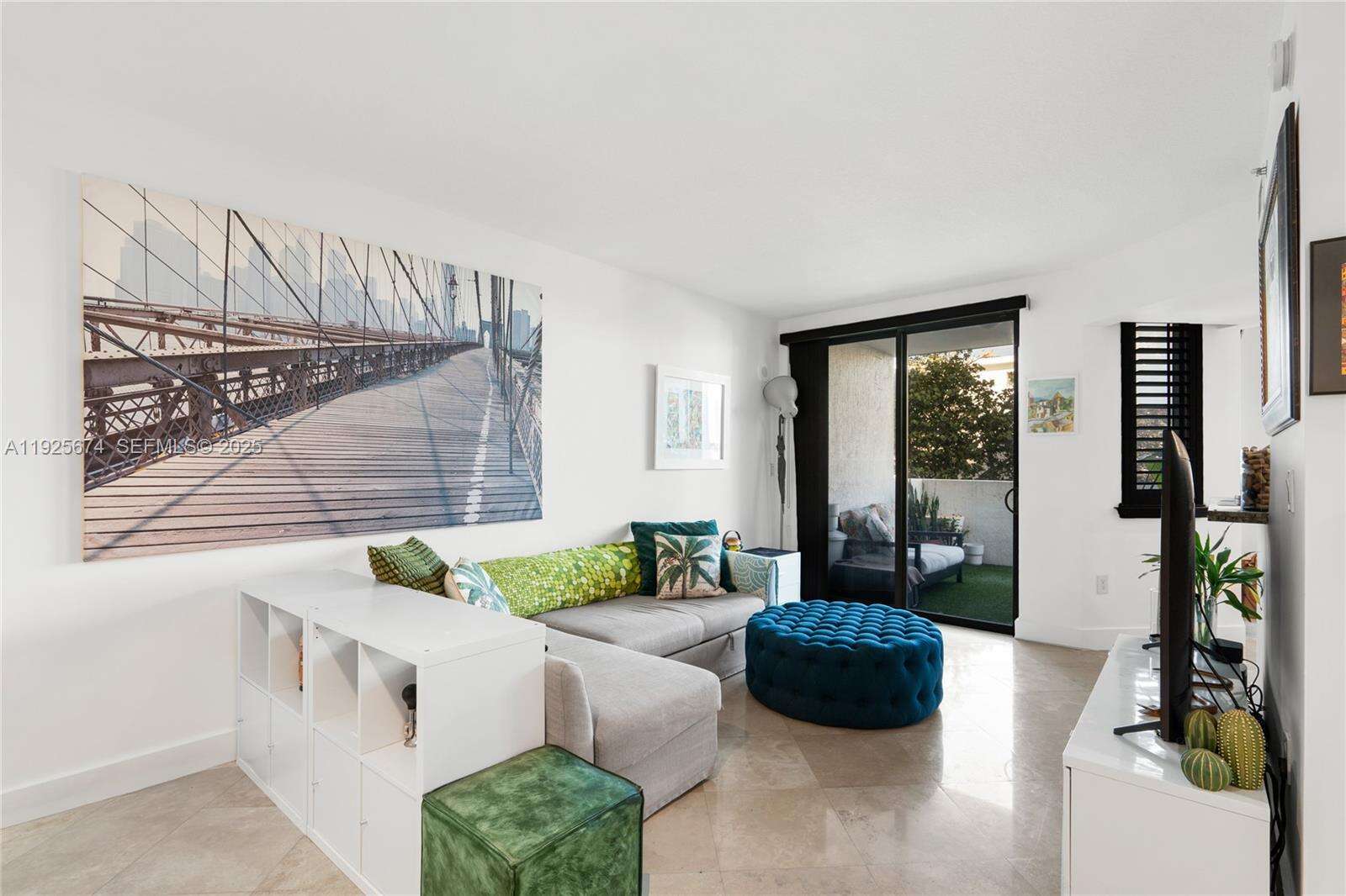 Cosmopolitan at 110 Washington Ave, Miami Beach, FL 33139 - For Sale photo 3