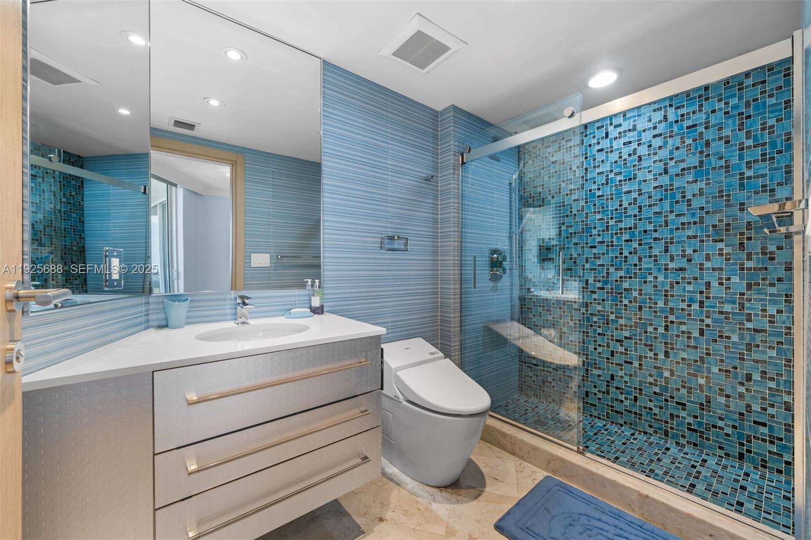 OCEAN FOUR - 17201 Collins Ave, Sunny Isles Beach, FL 33160 | Picture 17