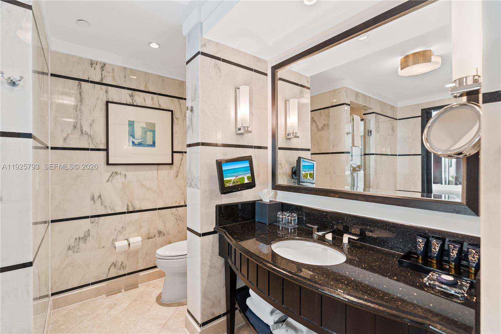 Fontainebleau 3 at 4391 Collins Ave, Miami Beach, FL 33140 - For Sale photo 22