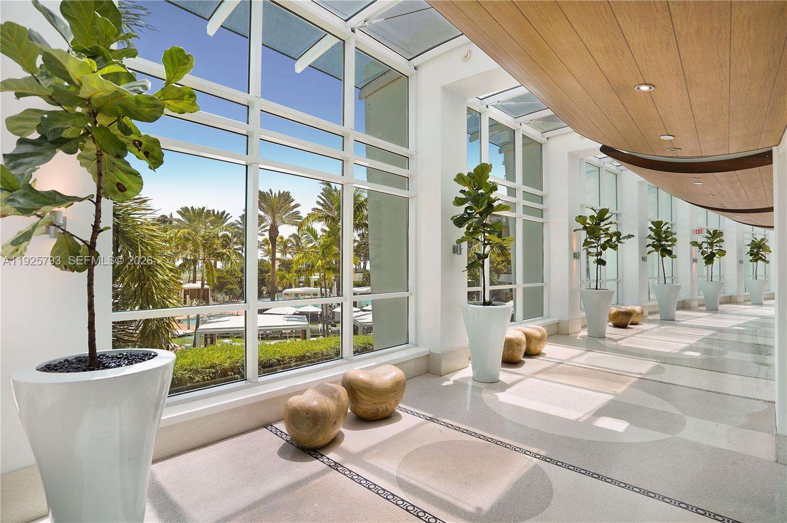 Fontainebleau 3 at 4391 Collins Ave, Miami Beach, FL 33140 - For Sale photo 65