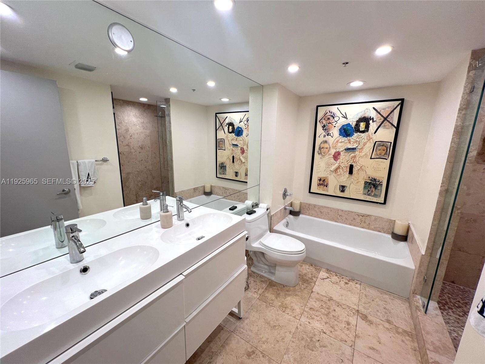 The Floridian at 650 W Ave, Miami Beach, FL 33139 - For Sale photo 23