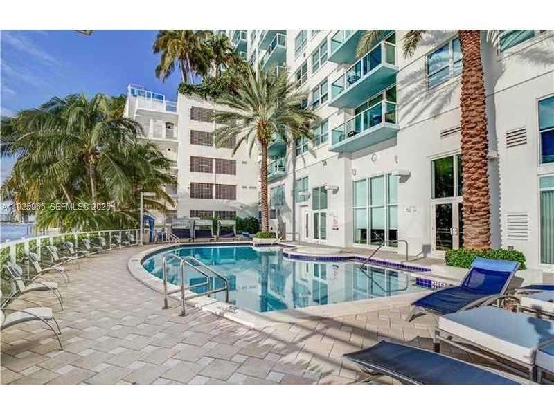 The Floridian at 650 W Ave, Miami Beach, FL 33139 - For Sale photo 29