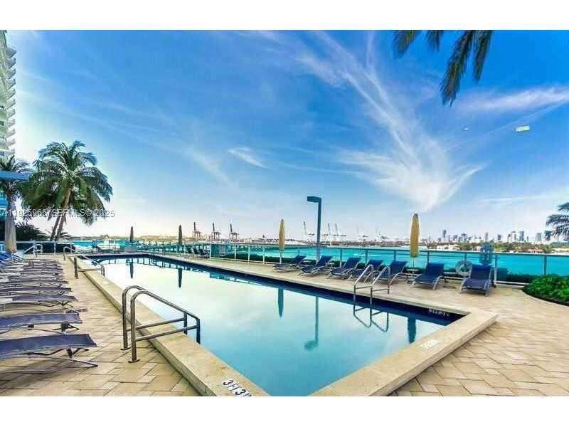 The Floridian at 650 W Ave, Miami Beach, FL 33139 - For Sale photo 30