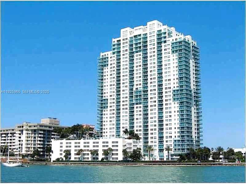 The Floridian at 650 W Ave, Miami Beach, FL 33139 - For Sale photo 36