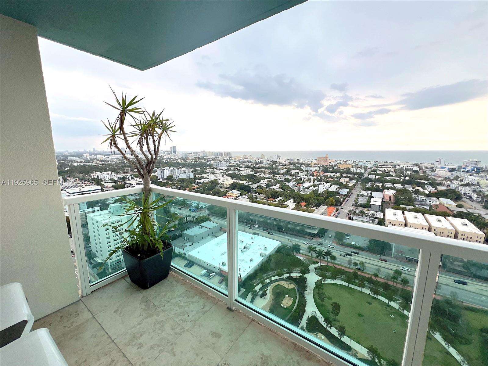 The Floridian at 650 W Ave, Miami Beach, FL 33139 - For Sale photo 6