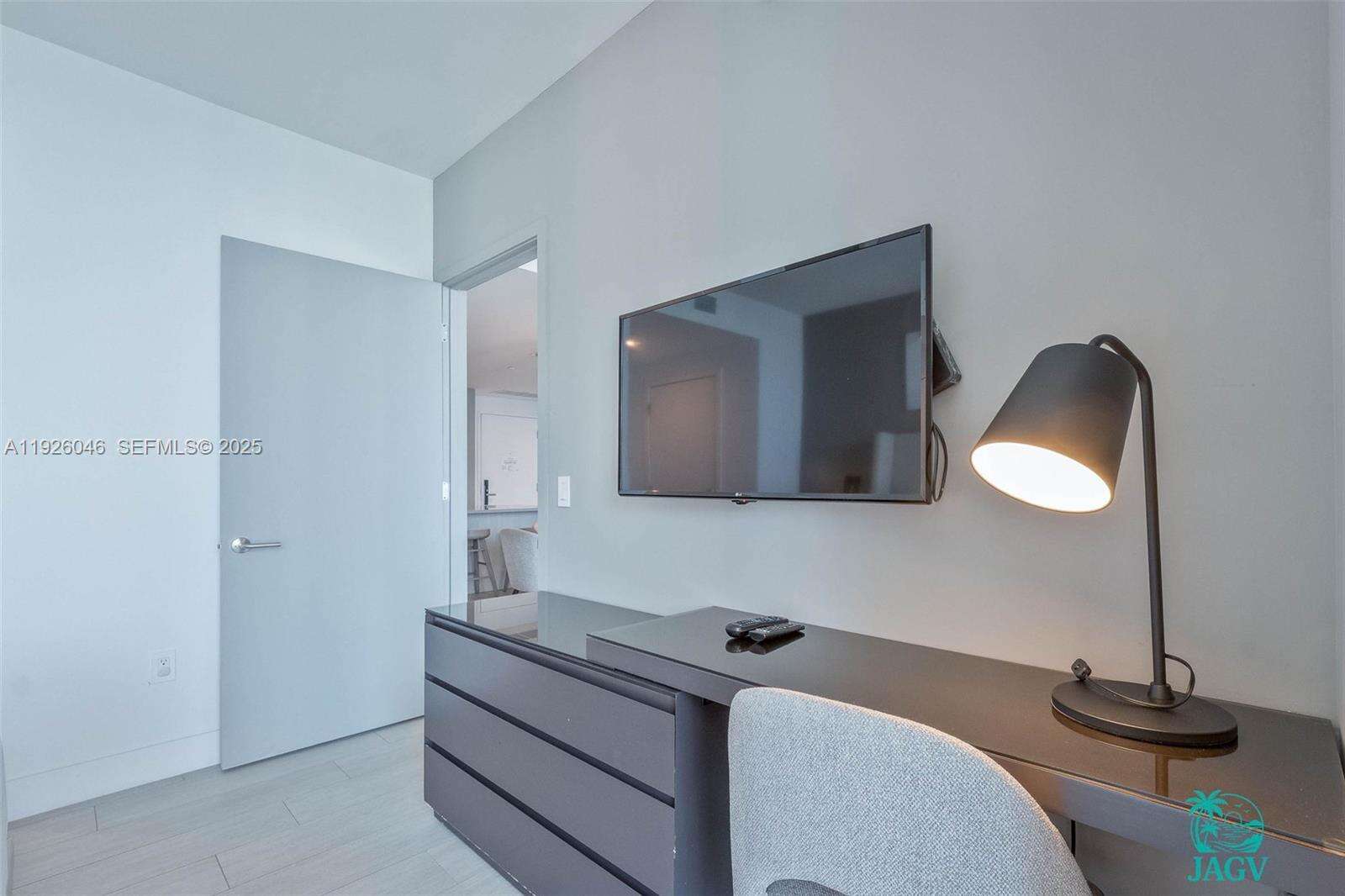 Hyde Beach House at 4010 Ocean Dr, Hollywood, FL 33019 - For Sale photo 34