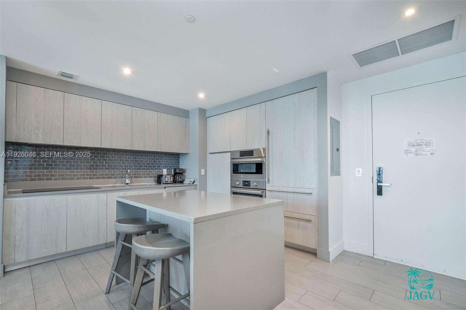 Hyde Beach House at 4010 Ocean Dr, Hollywood, FL 33019 - For Sale photo 45