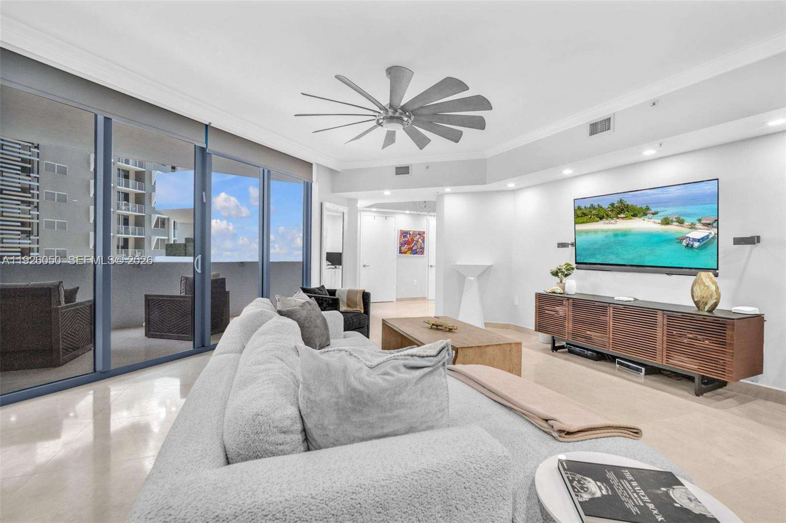 Las Olas River House at 333 Las Olas Way, Fort Lauderdale, FL 33301 - For Sale photo 11