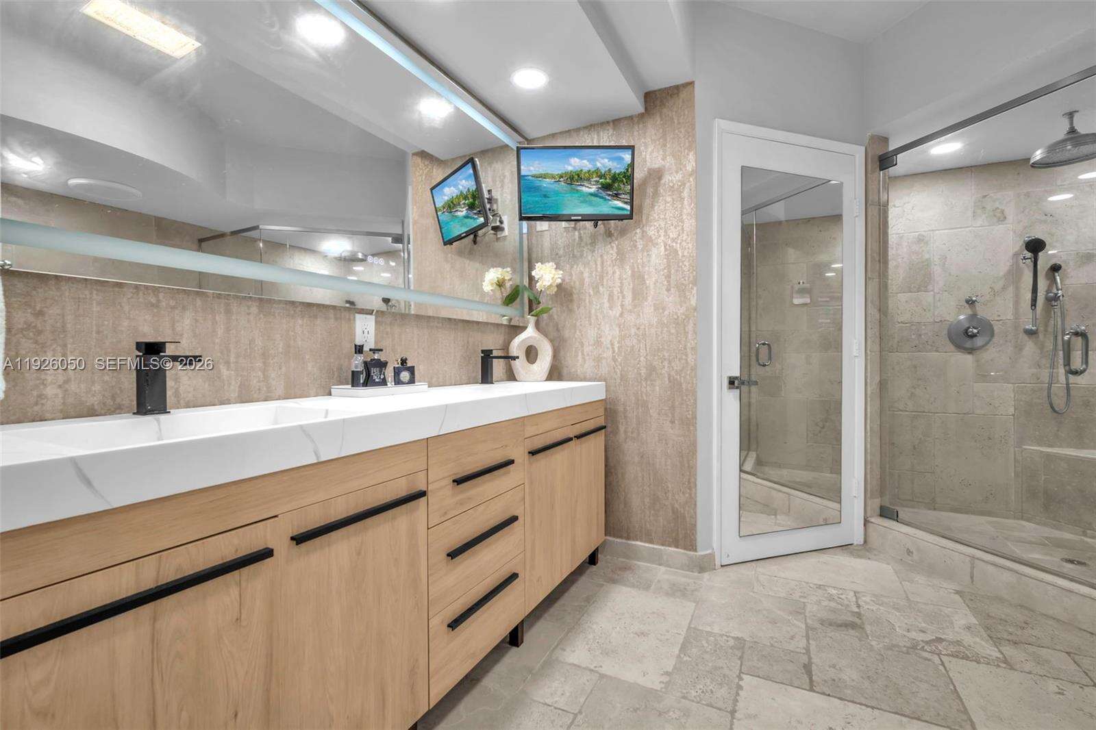 Las Olas River House at 333 Las Olas Way, Fort Lauderdale, FL 33301 - For Sale photo 26