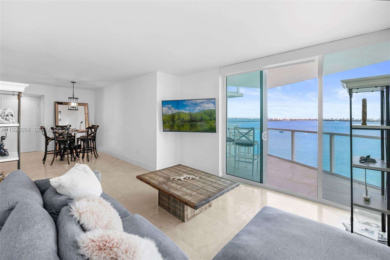 Onyx On The Bay Condos for Sale & Rent | Picture 1