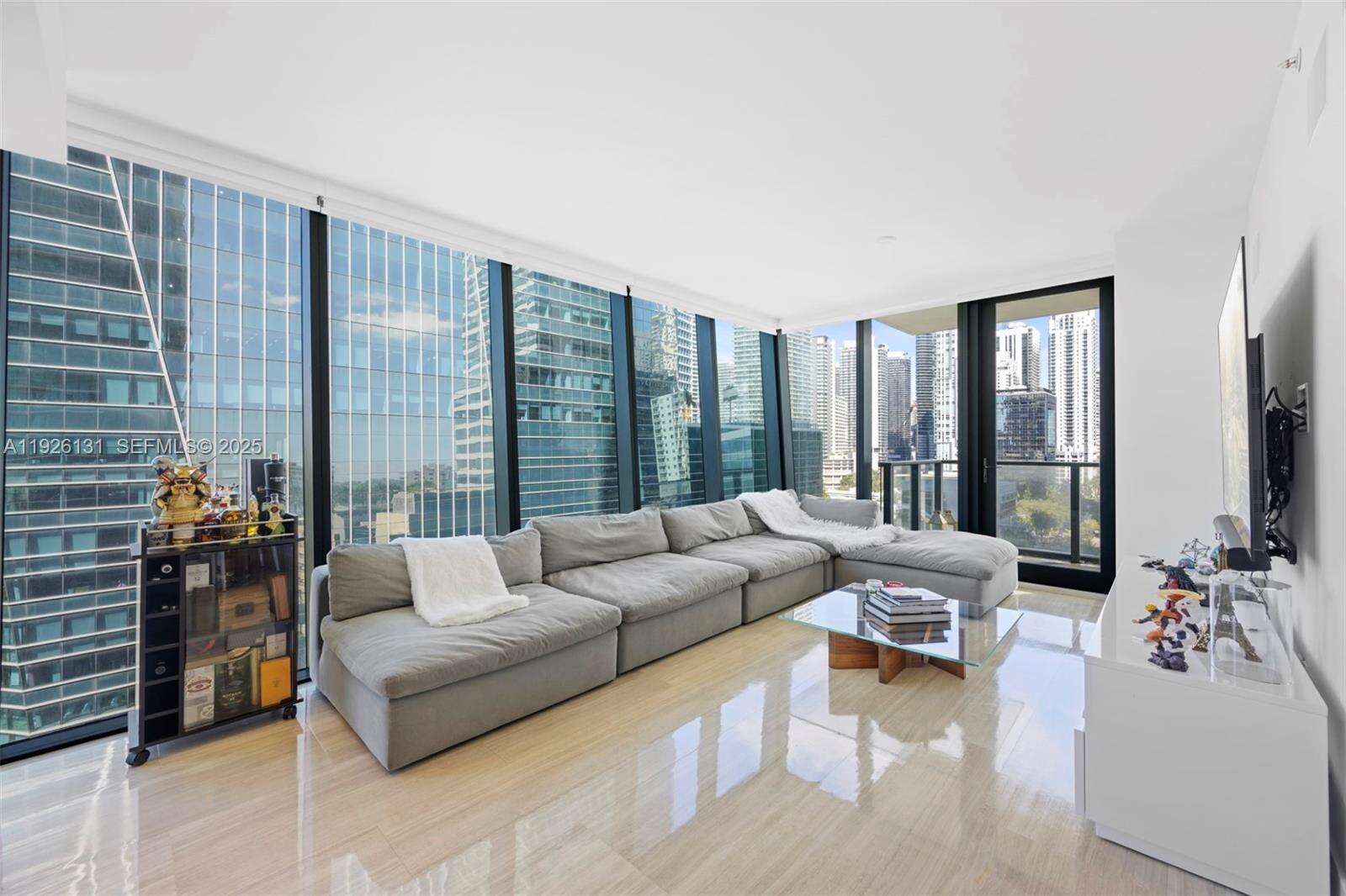 Echo Brickell at 1451 Brickell Ave, Miami, FL 33131 - For Sale photo 1