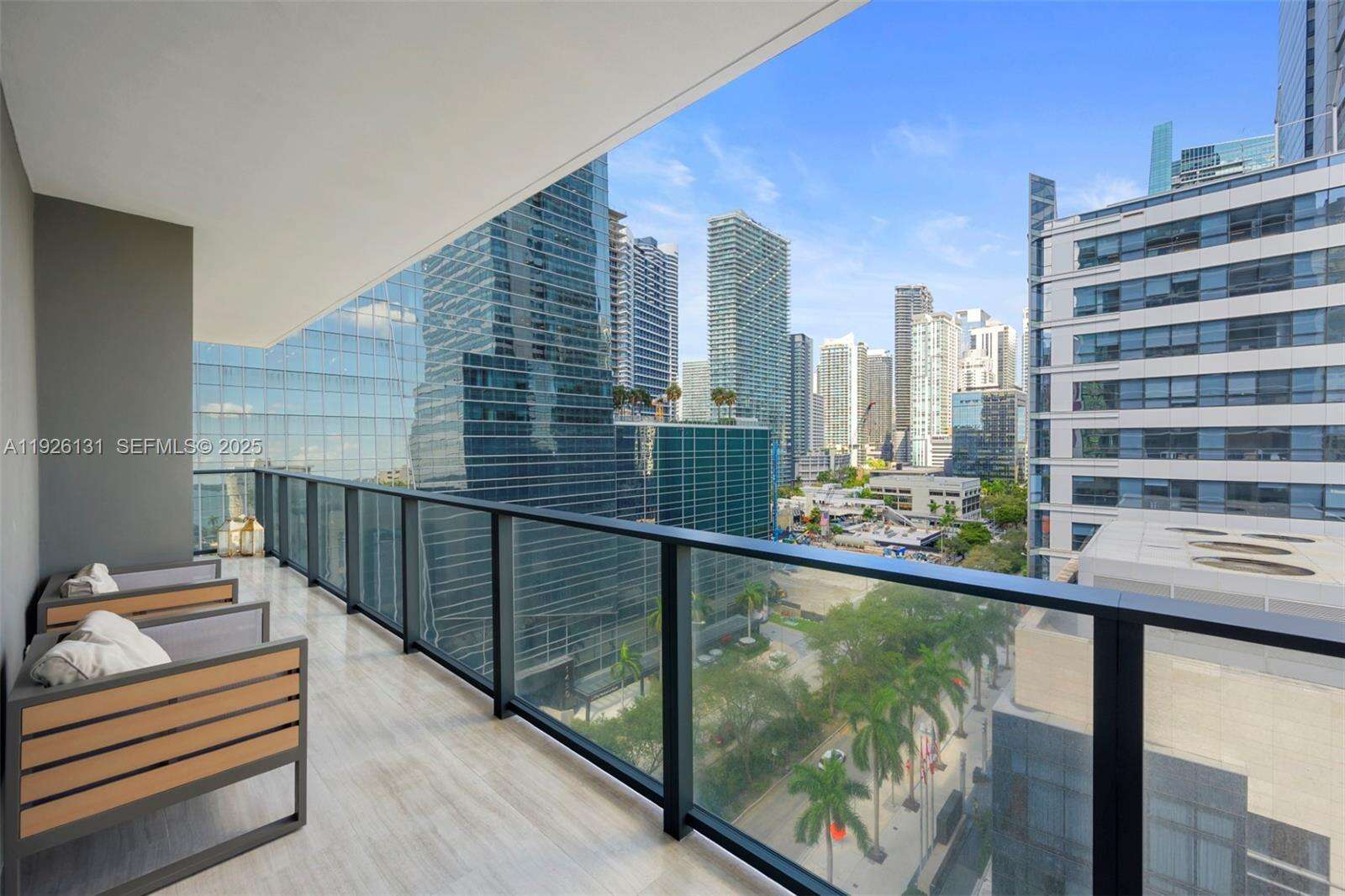 Echo Brickell at 1451 Brickell Ave, Miami, FL 33131 - For Sale photo 13