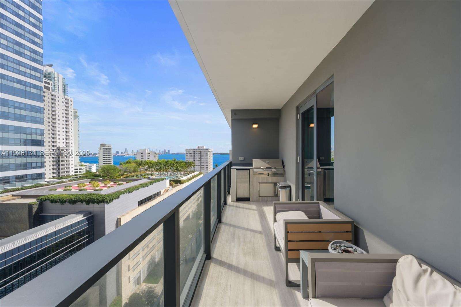Echo Brickell at 1451 Brickell Ave, Miami, FL 33131 - For Sale photo 14