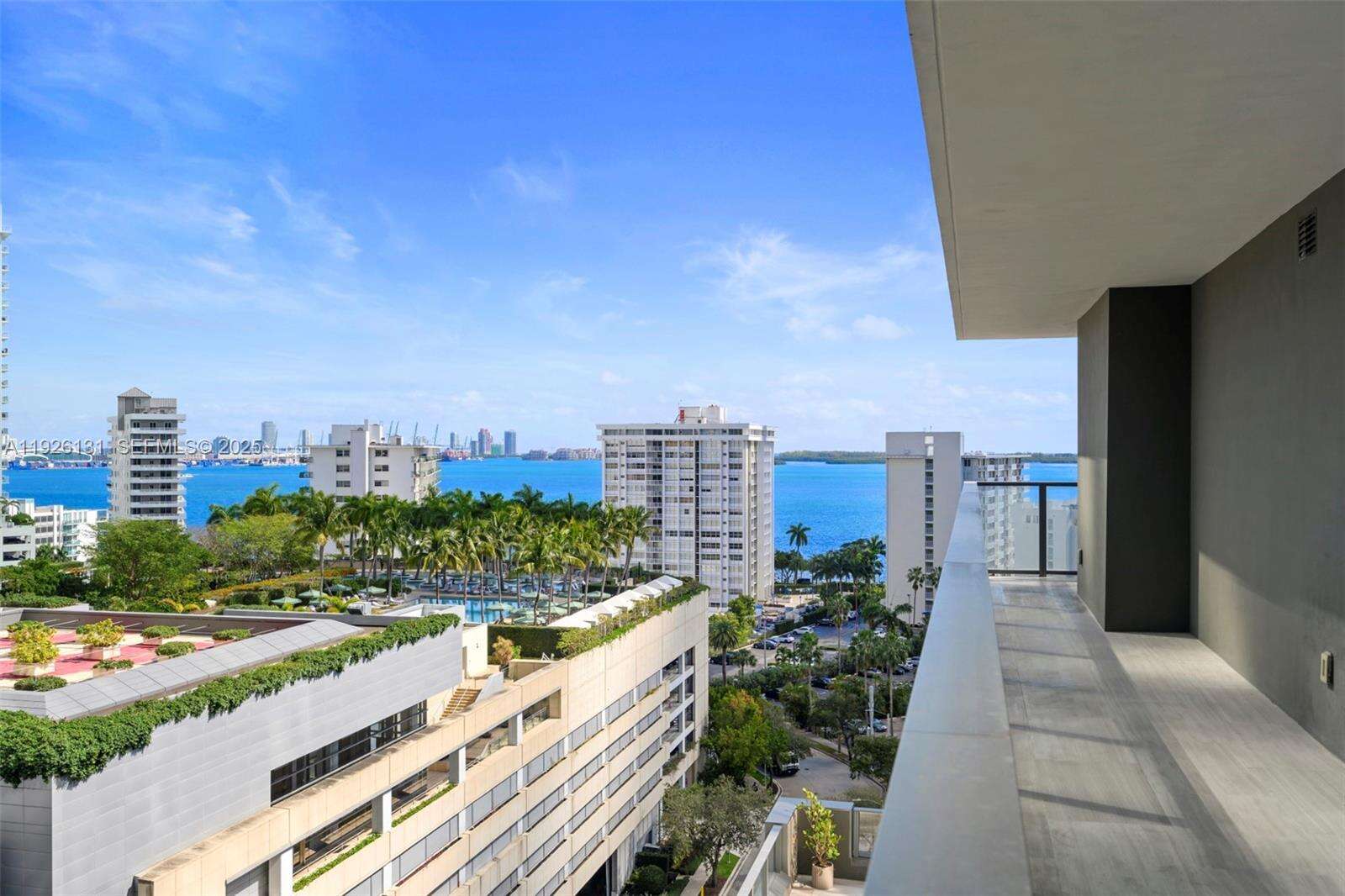 Echo Brickell at 1451 Brickell Ave, Miami, FL 33131 - For Sale photo 15