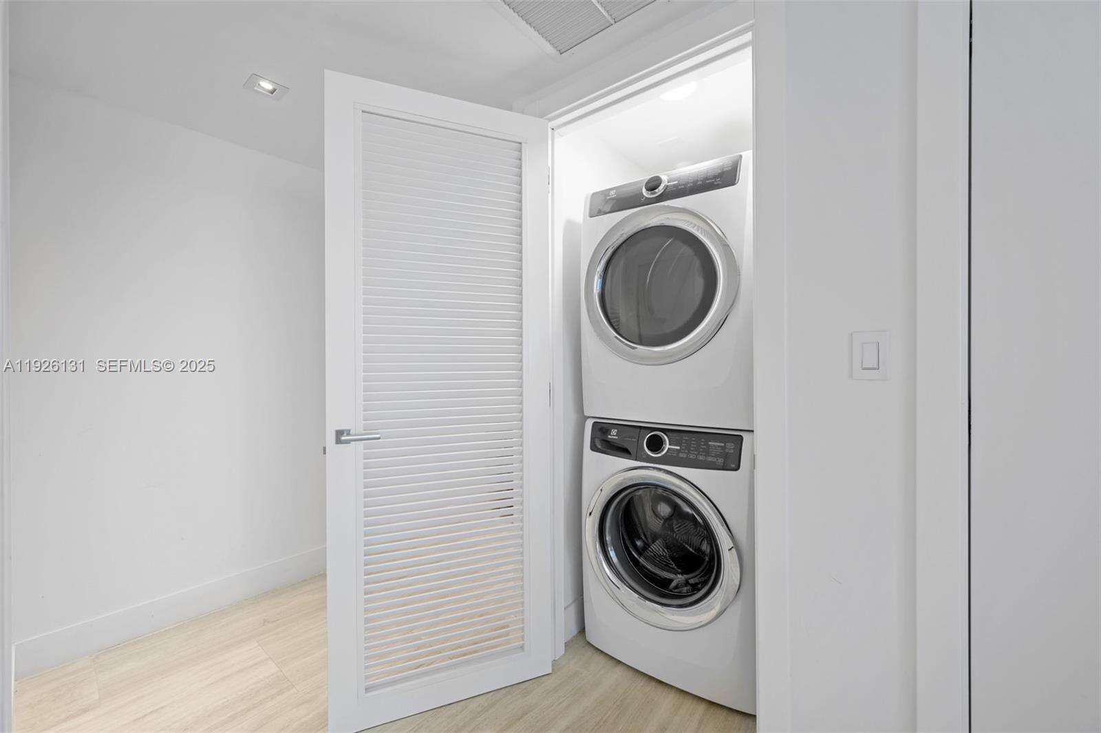 Echo Brickell at 1451 Brickell Ave, Miami, FL 33131 - For Sale photo 8