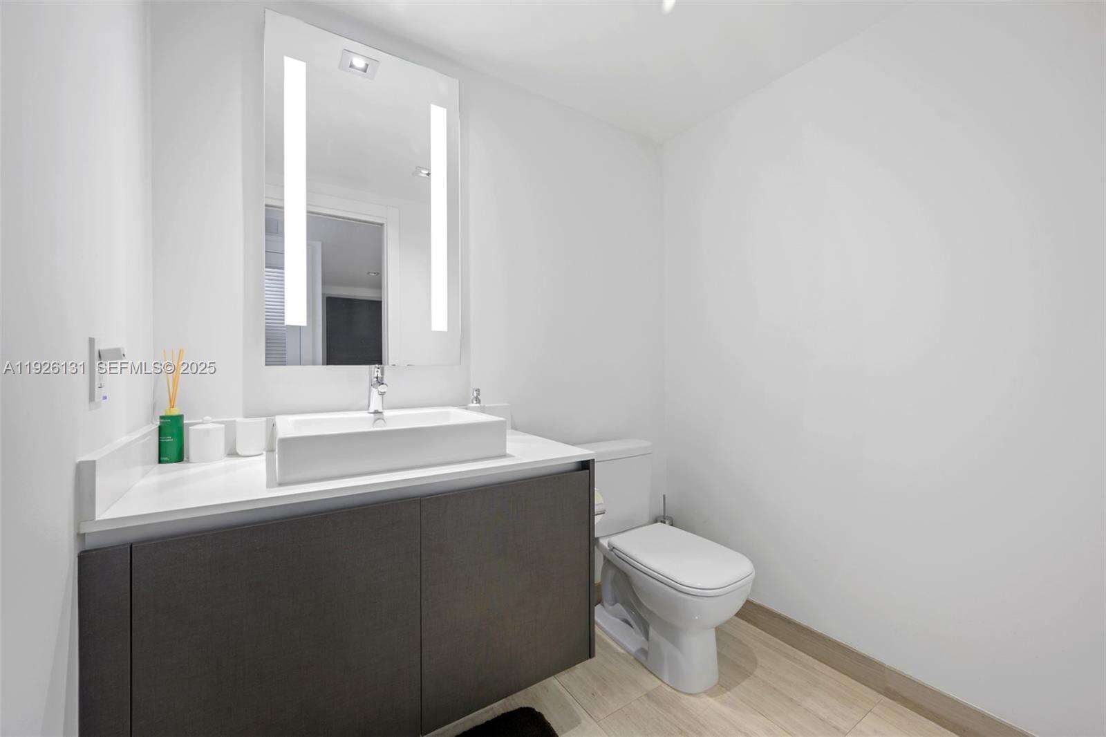 Echo Brickell at 1451 Brickell Ave, Miami, FL 33131 - For Sale photo 9