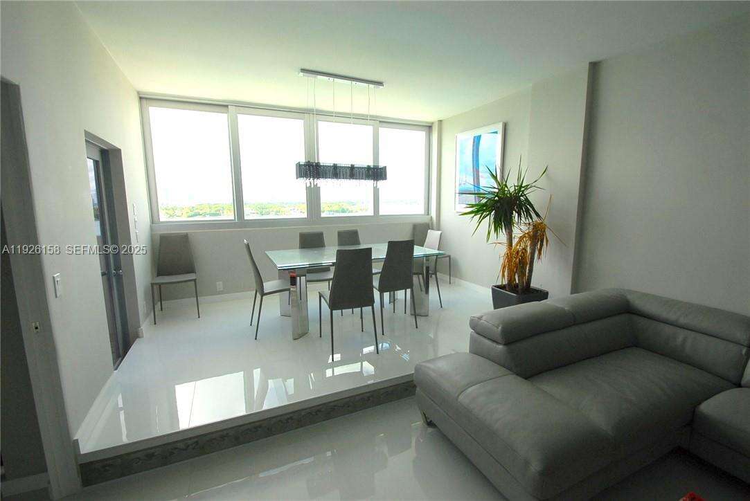 South Bay Club at 800 W Ave, Miami Beach, FL 33139 - For Sale photo 4