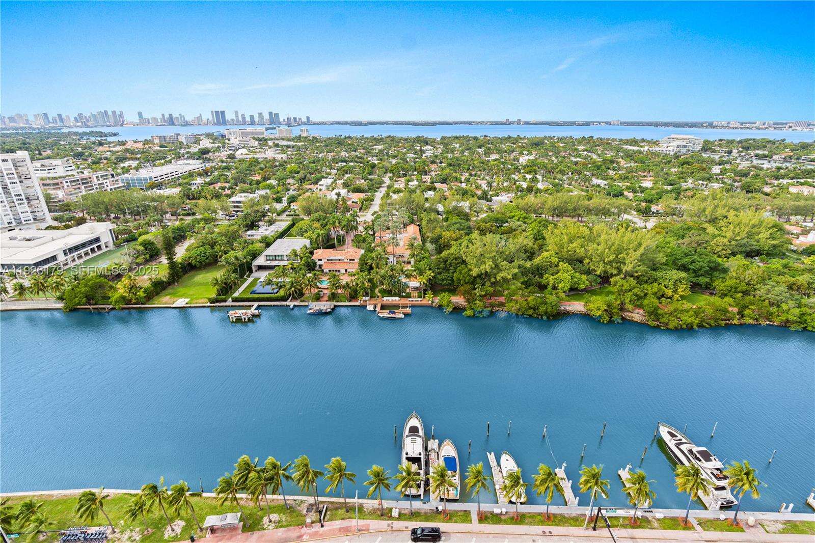 FONTAINEBLEAU II - 4401 Collins Ave, Miami Beach, FL 33140 | Picture 6