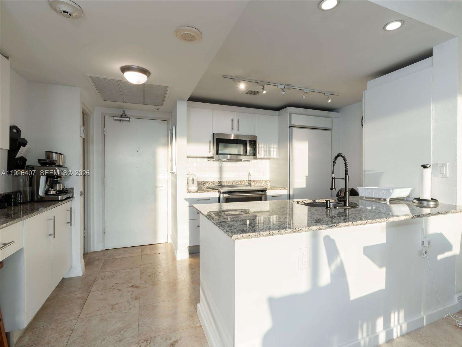 Harbour House at 10275 Collins Ave, Bal Harbour, FL 33154 - For Sale photo 12
