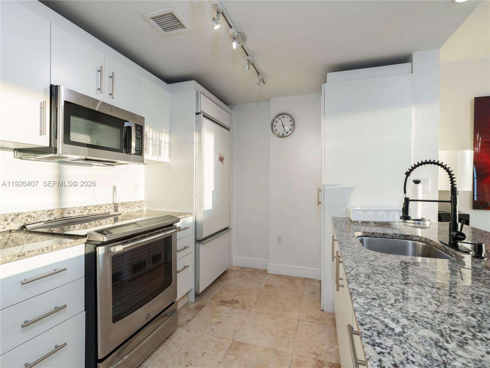 Harbour House at 10275 Collins Ave, Bal Harbour, FL 33154 - For Sale photo 13