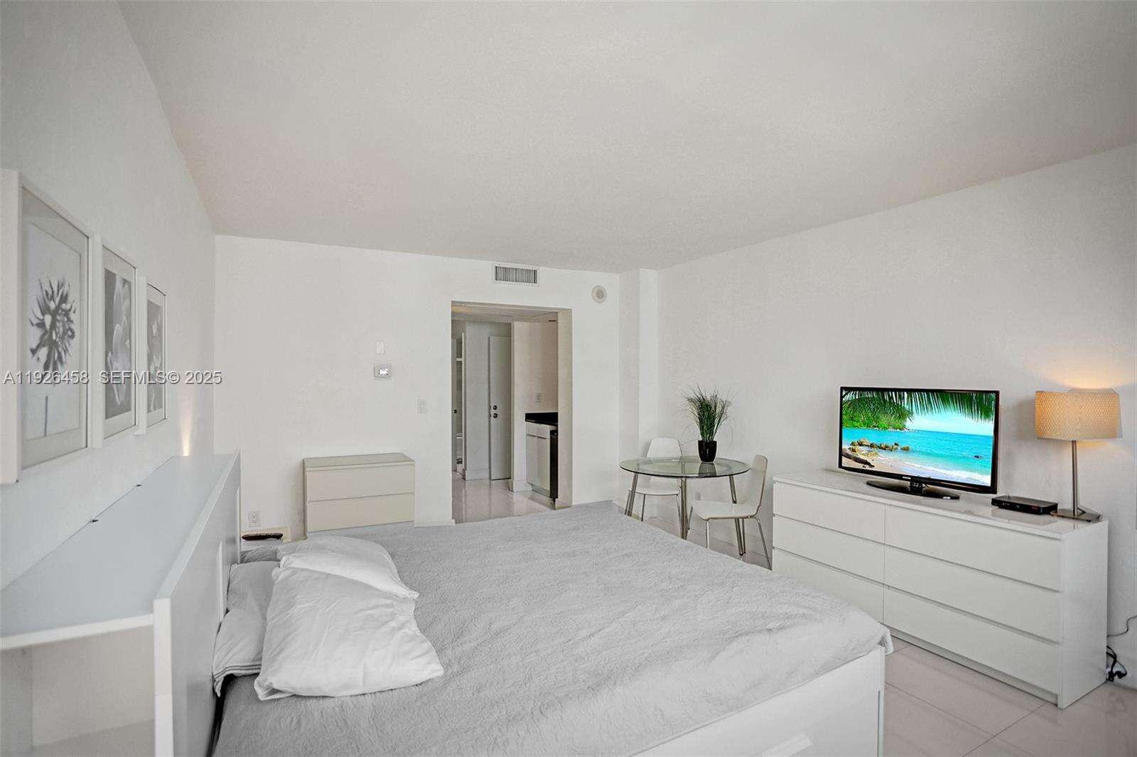 Ocean Reserve at 19370 Collins Ave, Sunny Isles Beach, FL 33160 - For Sale photo 13