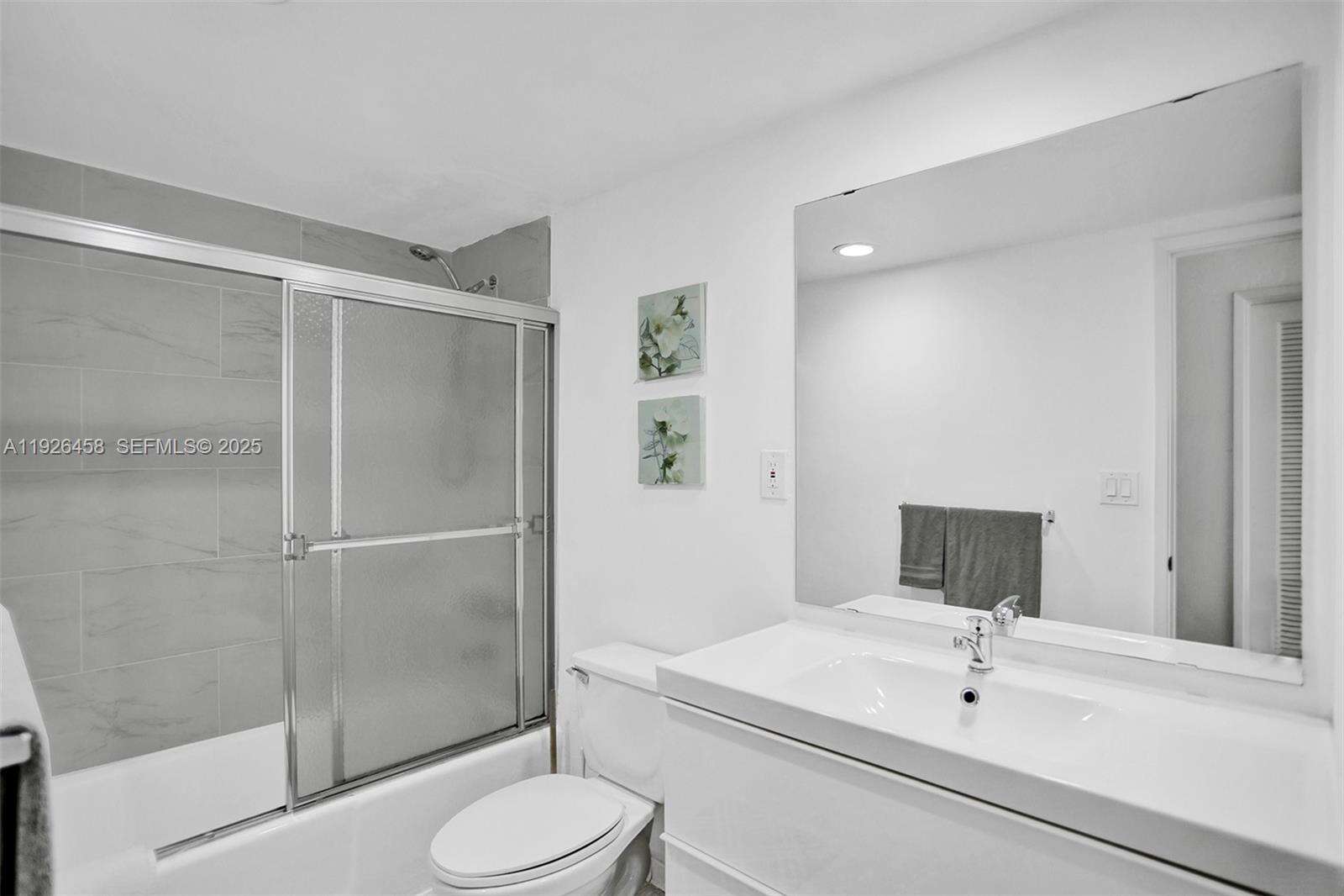 Ocean Reserve at 19370 Collins Ave, Sunny Isles Beach, FL 33160 - For Sale photo 16