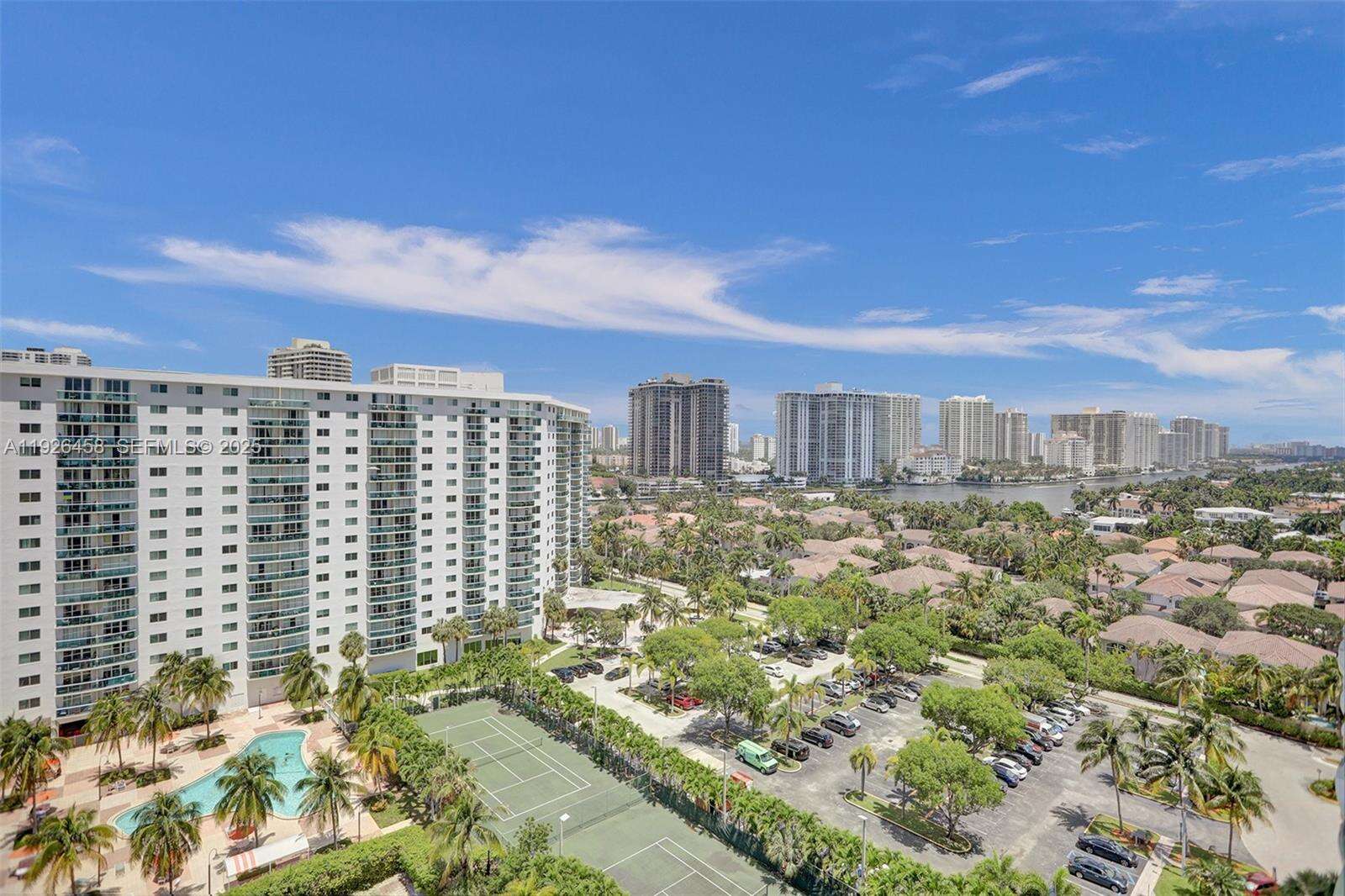Ocean Reserve at 19370 Collins Ave, Sunny Isles Beach, FL 33160 - For Sale photo 25