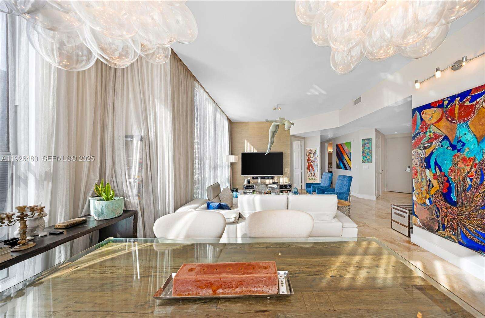 THE MARK ON BRICKELL - 1155 Brickell Bay Dr, Miami, FL 33131 | Picture 14