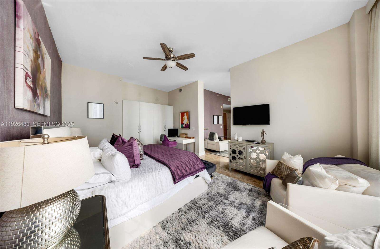 THE MARK ON BRICKELL - 1155 Brickell Bay Dr, Miami, FL 33131 | Picture 7