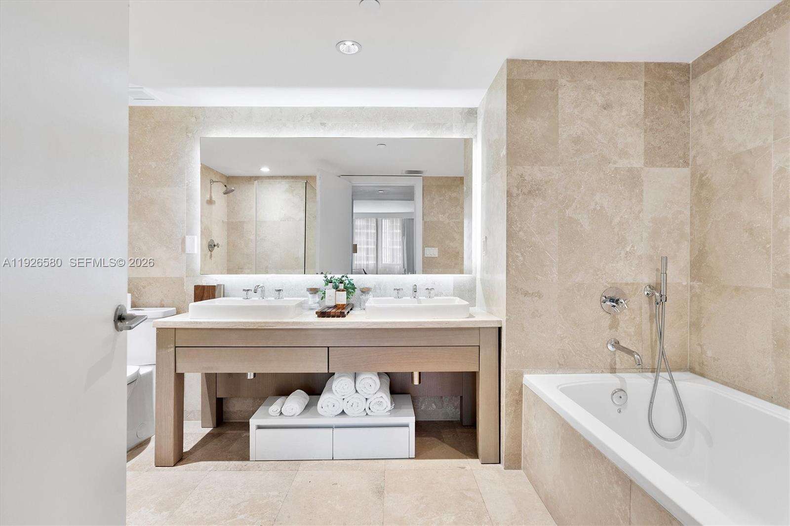 2399 COLLINS AVENUE - 102 24 St, Miami Beach, FL 33139 | Picture 21