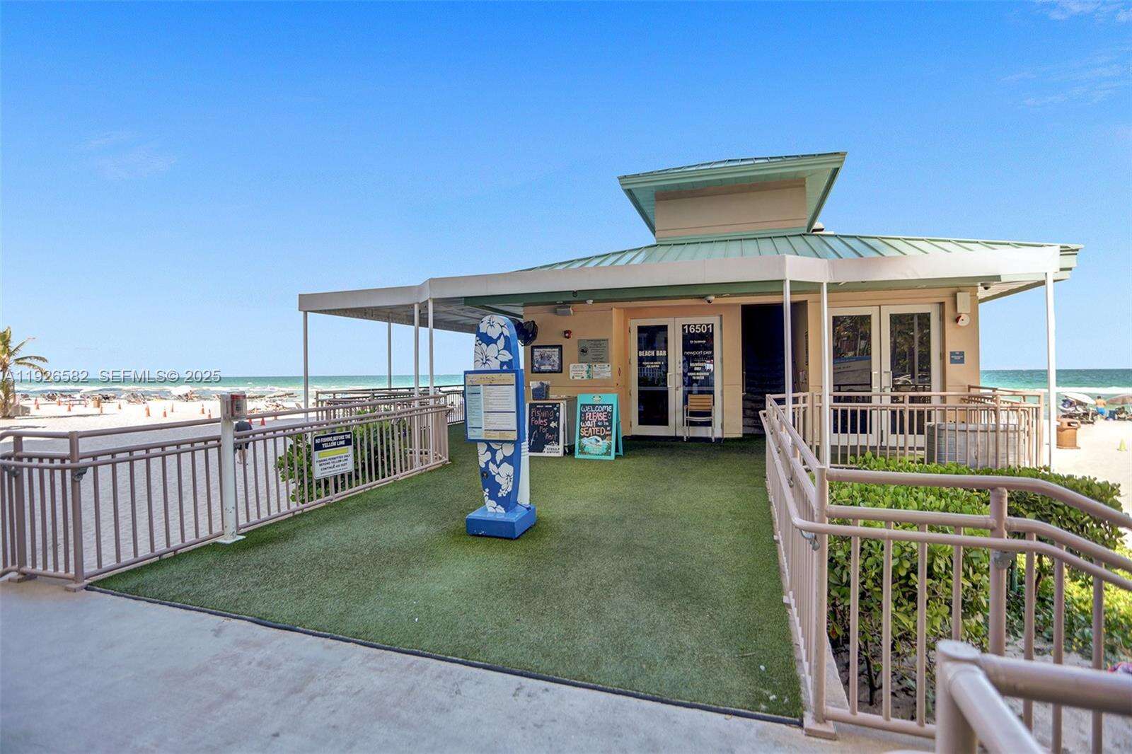 LA PERLA - 16699 Collins Ave, Sunny Isles Beach, FL 33160 | Picture 31