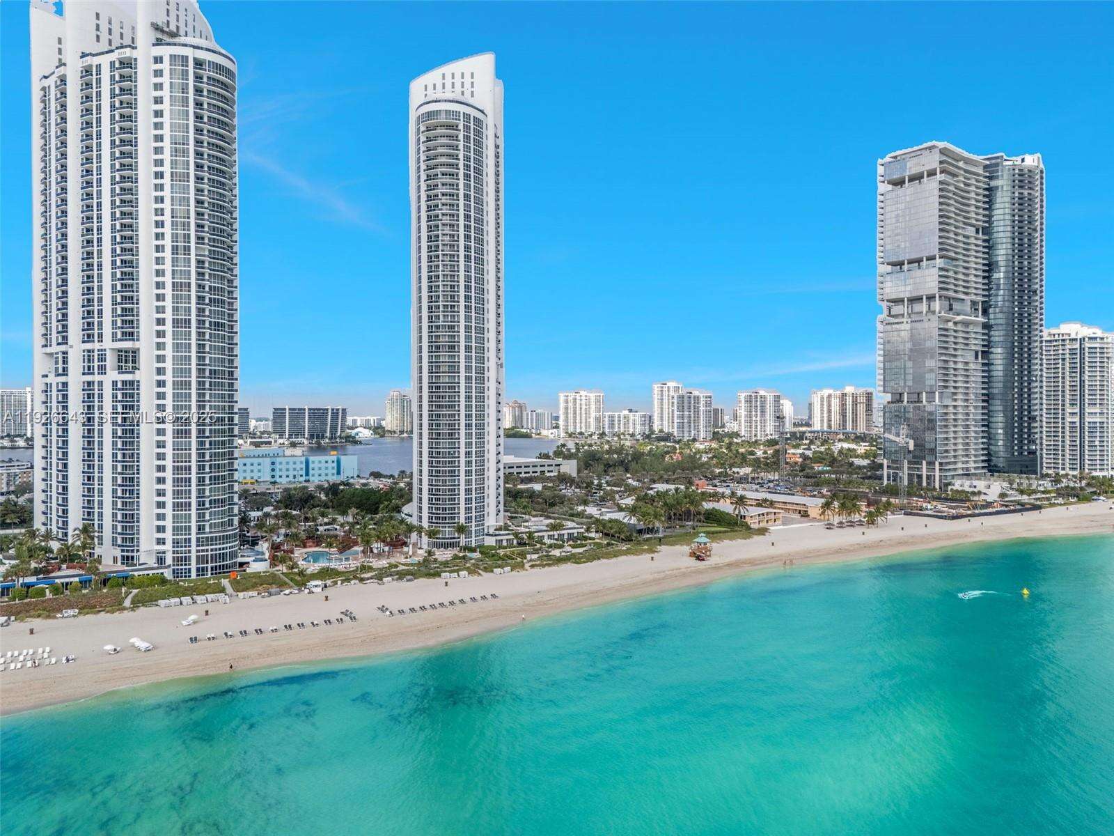 TRUMP ROYALE - 18201 Collins Ave, Sunny Isles Beach, FL 33160 | Picture 1