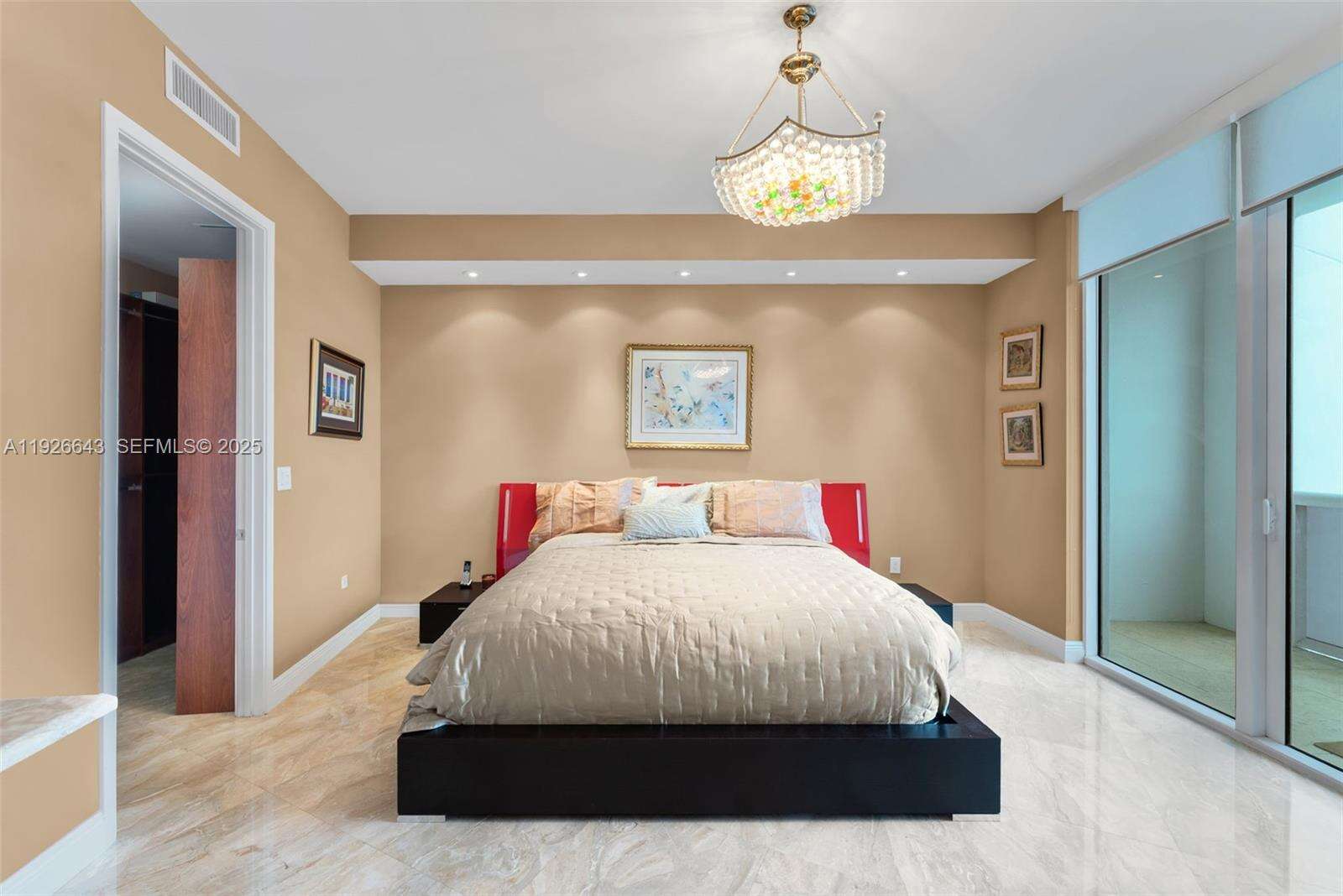 TRUMP ROYALE - 18201 Collins Ave, Sunny Isles Beach, FL 33160 | Picture 12