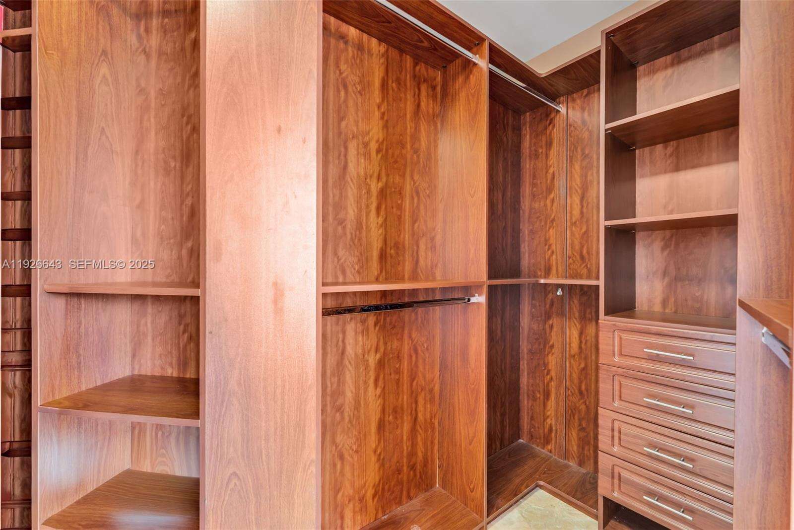 TRUMP ROYALE - 18201 Collins Ave, Sunny Isles Beach, FL 33160 | Picture 14