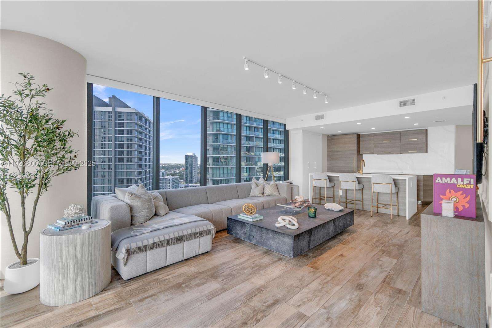 PARAISO BAY - 650 32nd St, Miami, FL 33137 | Picture 18