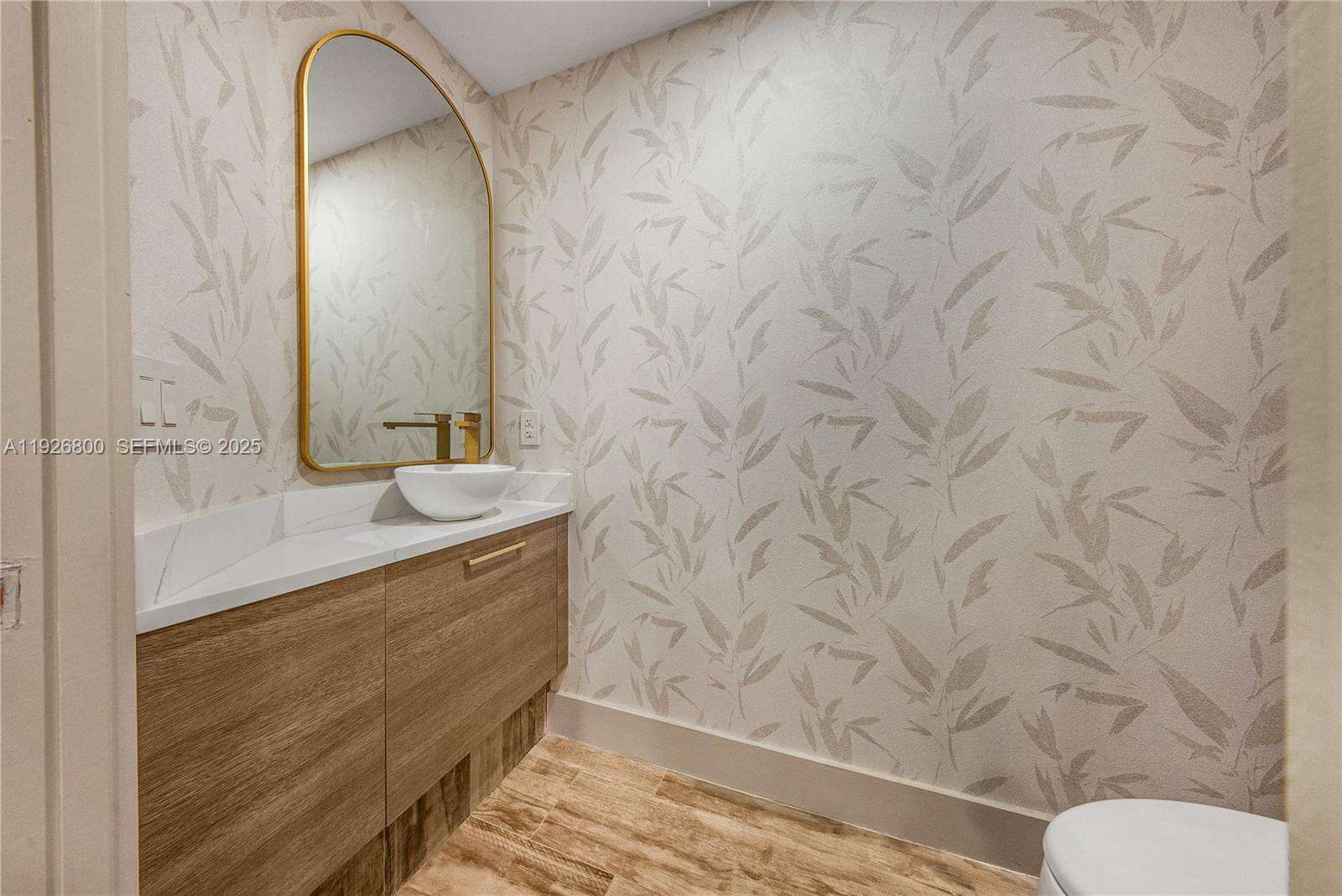 PARAISO BAY - 650 32nd St, Miami, FL 33137 | Picture 8