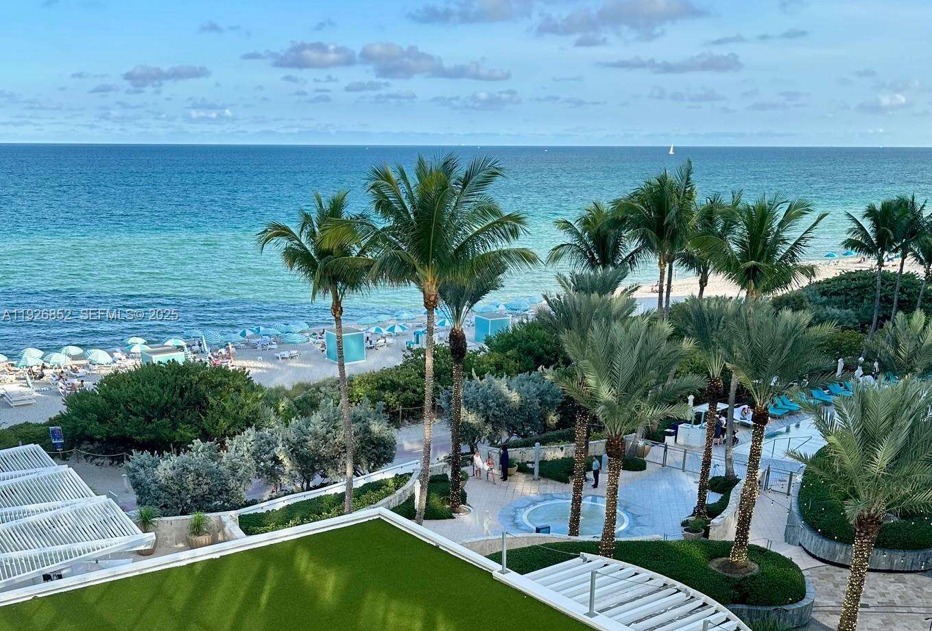 Central Carillon at 6801 Collins Ave, Miami Beach, FL 33141 - For Sale photo 13