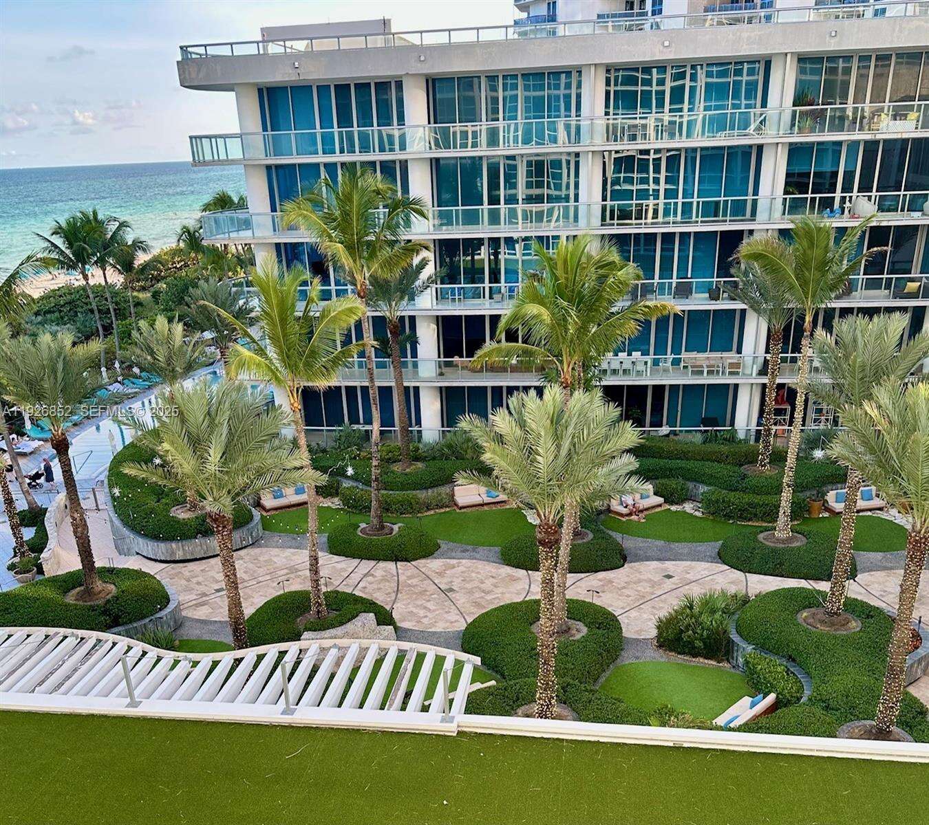 Central Carillon at 6801 Collins Ave, Miami Beach, FL 33141 - For Sale photo 14