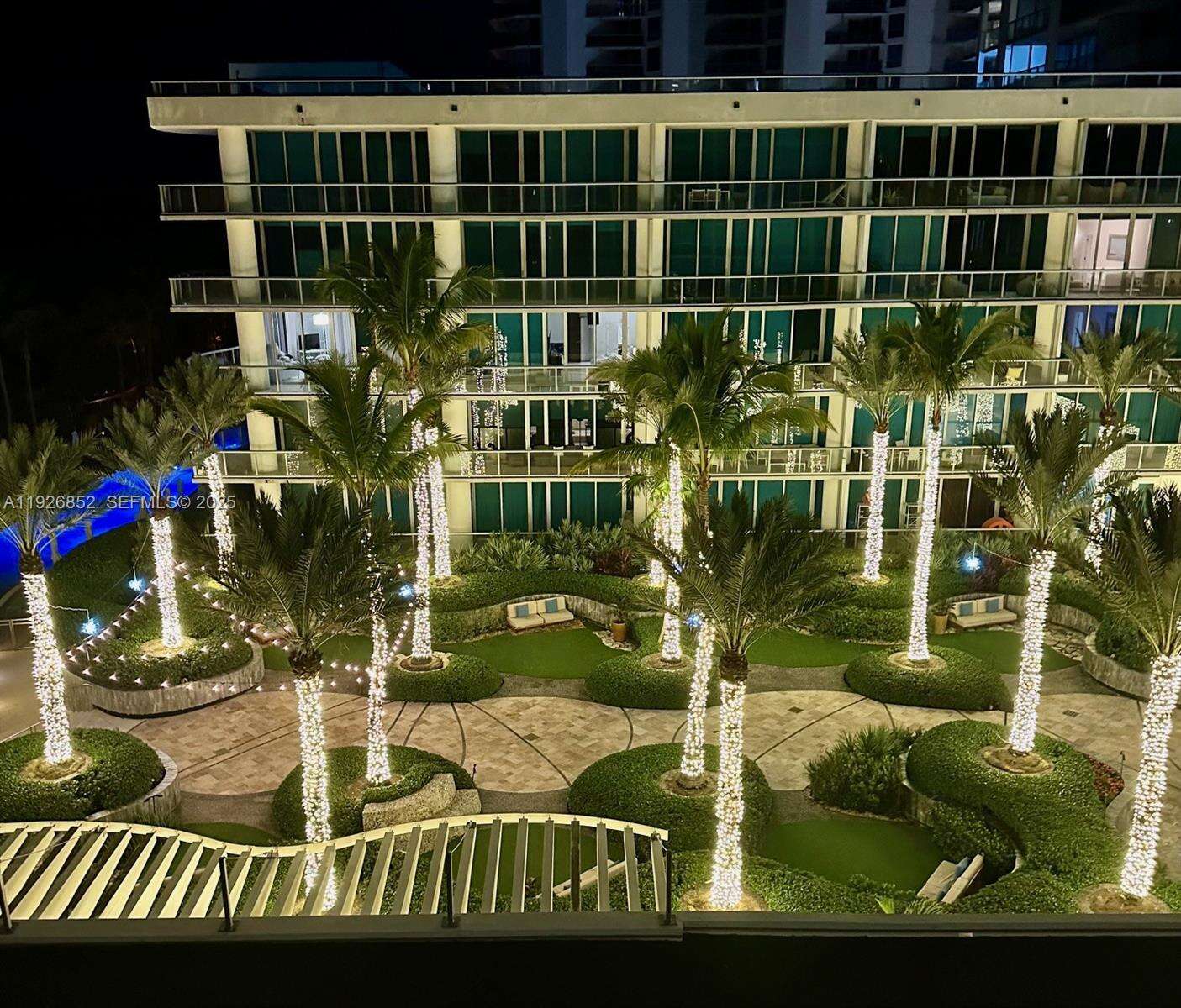 Central Carillon at 6801 Collins Ave, Miami Beach, FL 33141 - For Sale photo 15