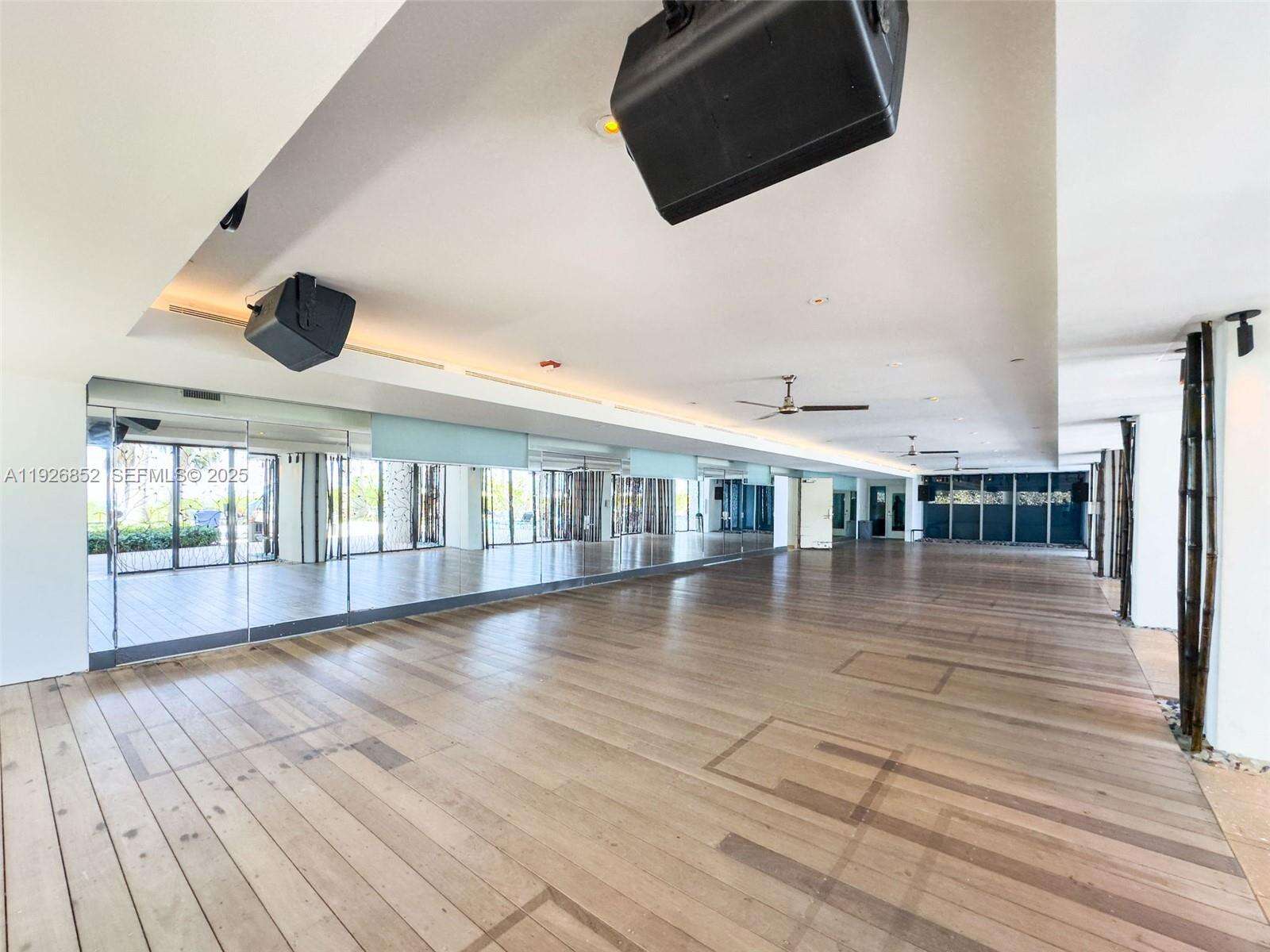 Central Carillon at 6801 Collins Ave, Miami Beach, FL 33141 - For Sale photo 18