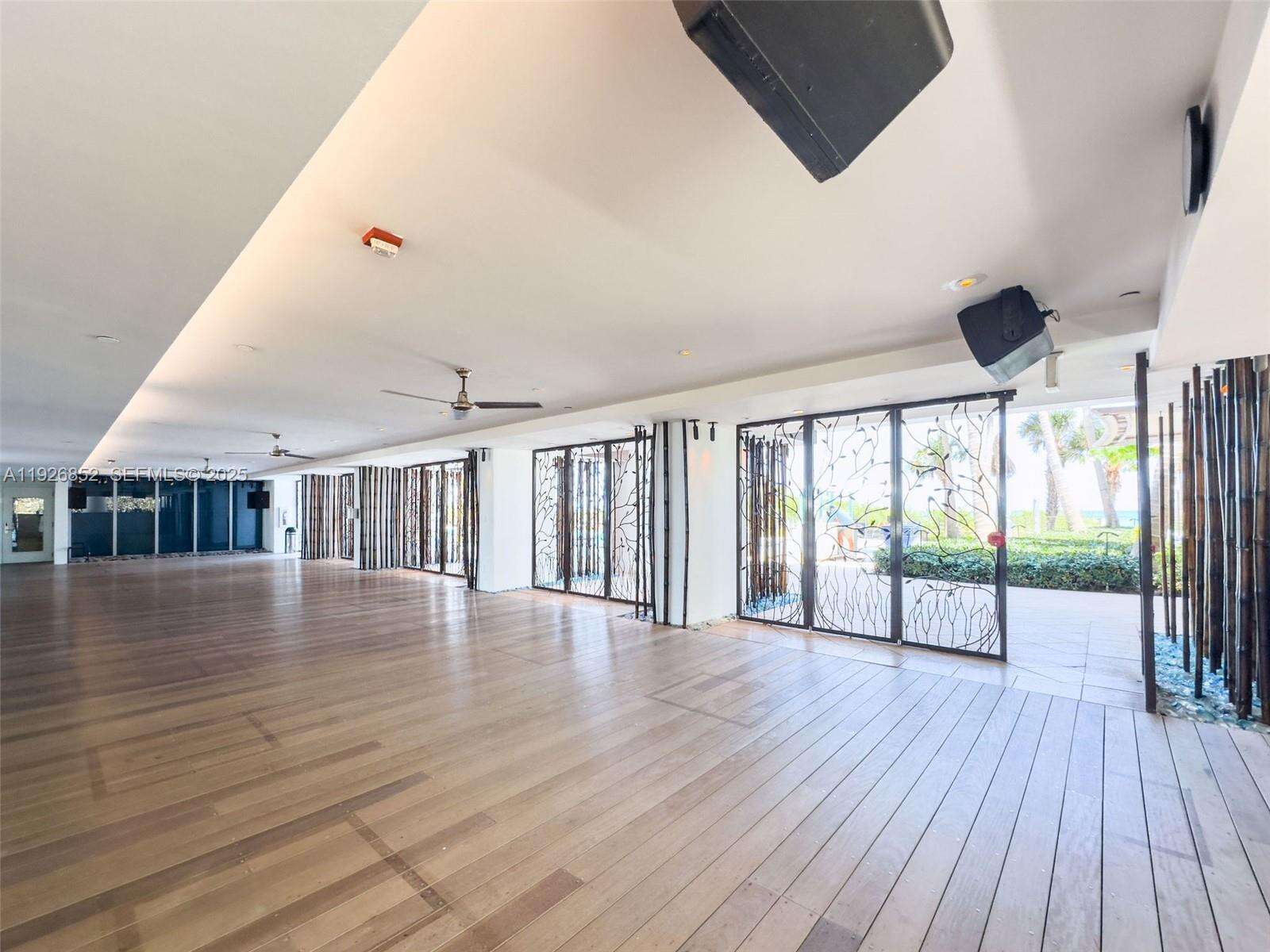 Central Carillon at 6801 Collins Ave, Miami Beach, FL 33141 - For Sale photo 19