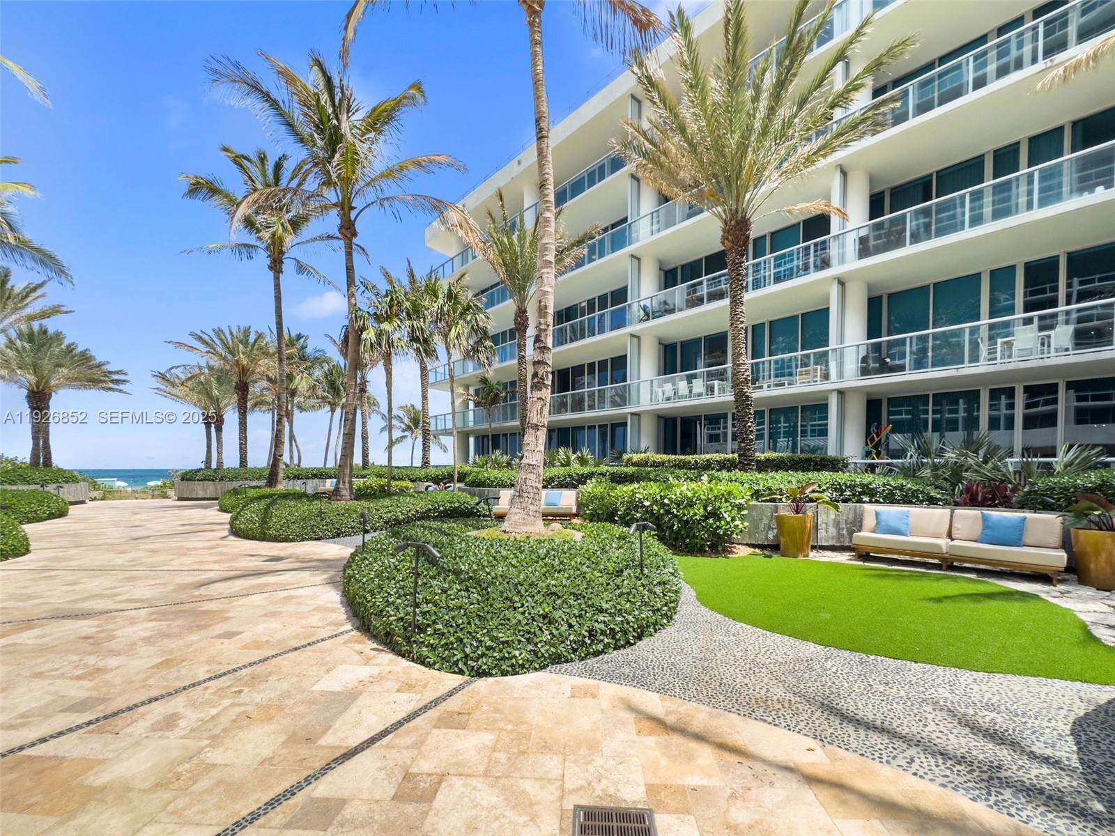 Central Carillon at 6801 Collins Ave, Miami Beach, FL 33141 - For Sale photo 36