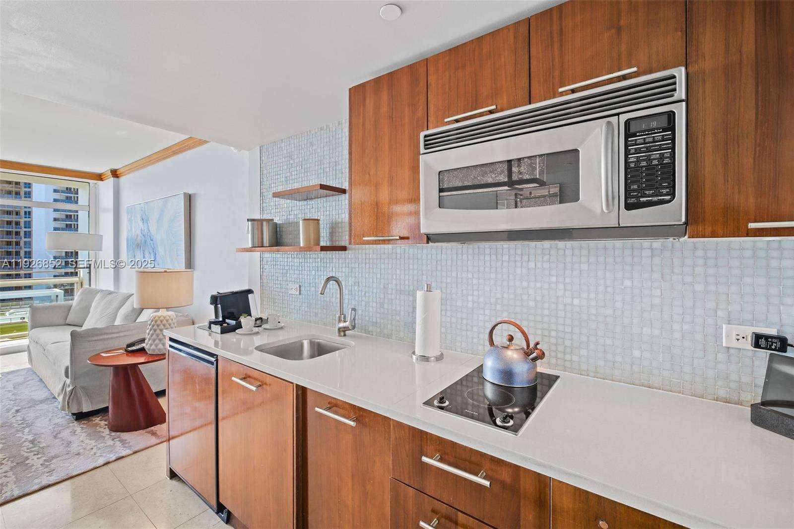 Central Carillon at 6801 Collins Ave, Miami Beach, FL 33141 - For Sale photo 5
