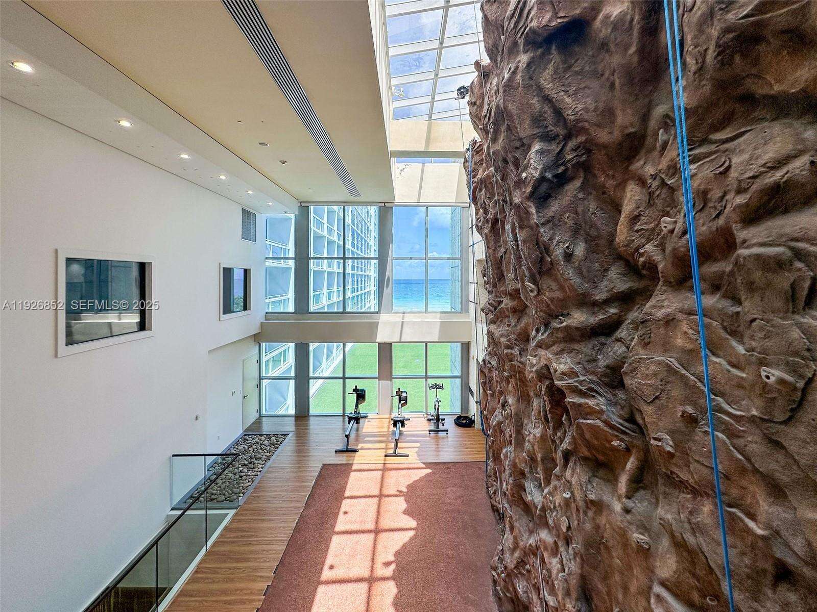 Central Carillon at 6801 Collins Ave, Miami Beach, FL 33141 - For Sale photo 47