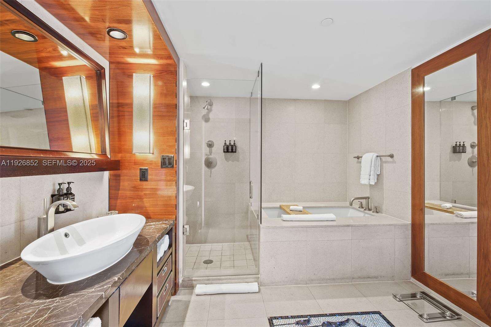 Central Carillon at 6801 Collins Ave, Miami Beach, FL 33141 - For Sale photo 10
