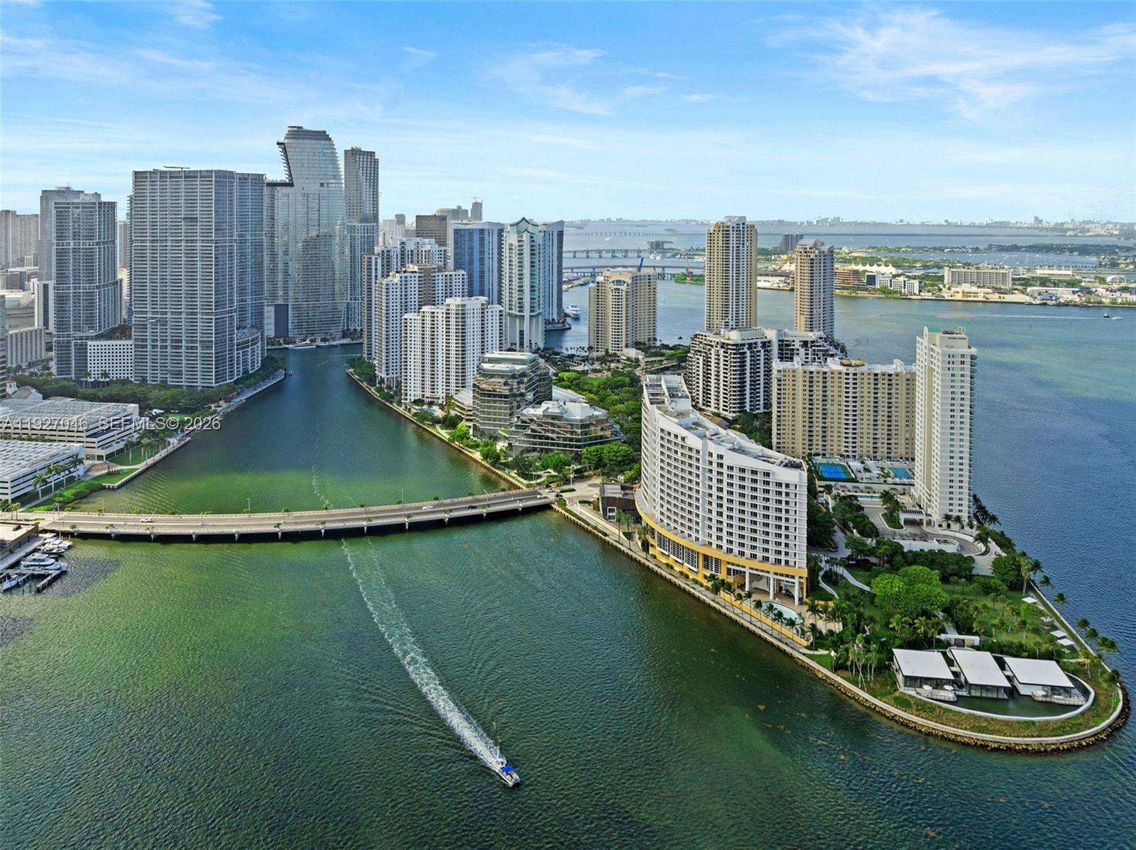 Courvoisier Courts at 701 Brickell Key Blvd, Miami, FL 33131 - For Sale photo 1
