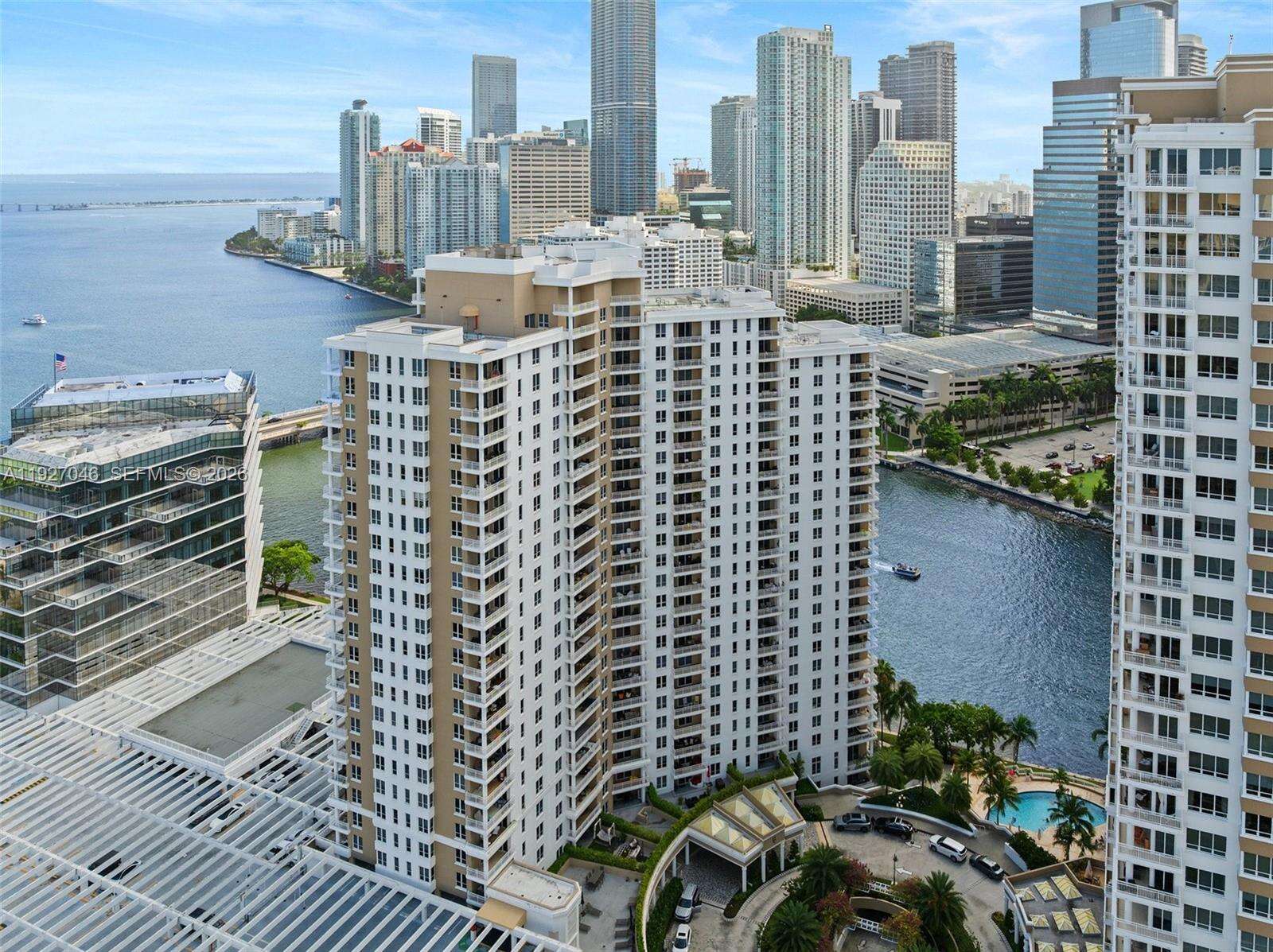 Courvoisier Courts at 701 Brickell Key Blvd, Miami, FL 33131 - For Sale photo 2