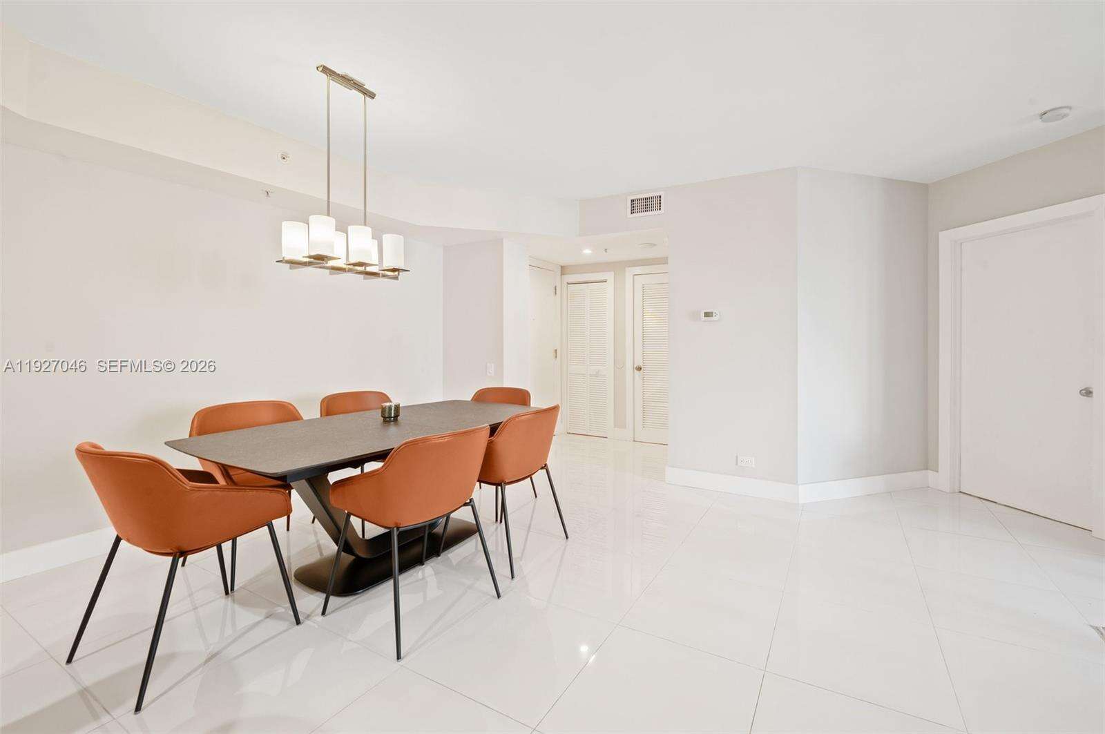 Courvoisier Courts at 701 Brickell Key Blvd, Miami, FL 33131 - For Sale photo 12