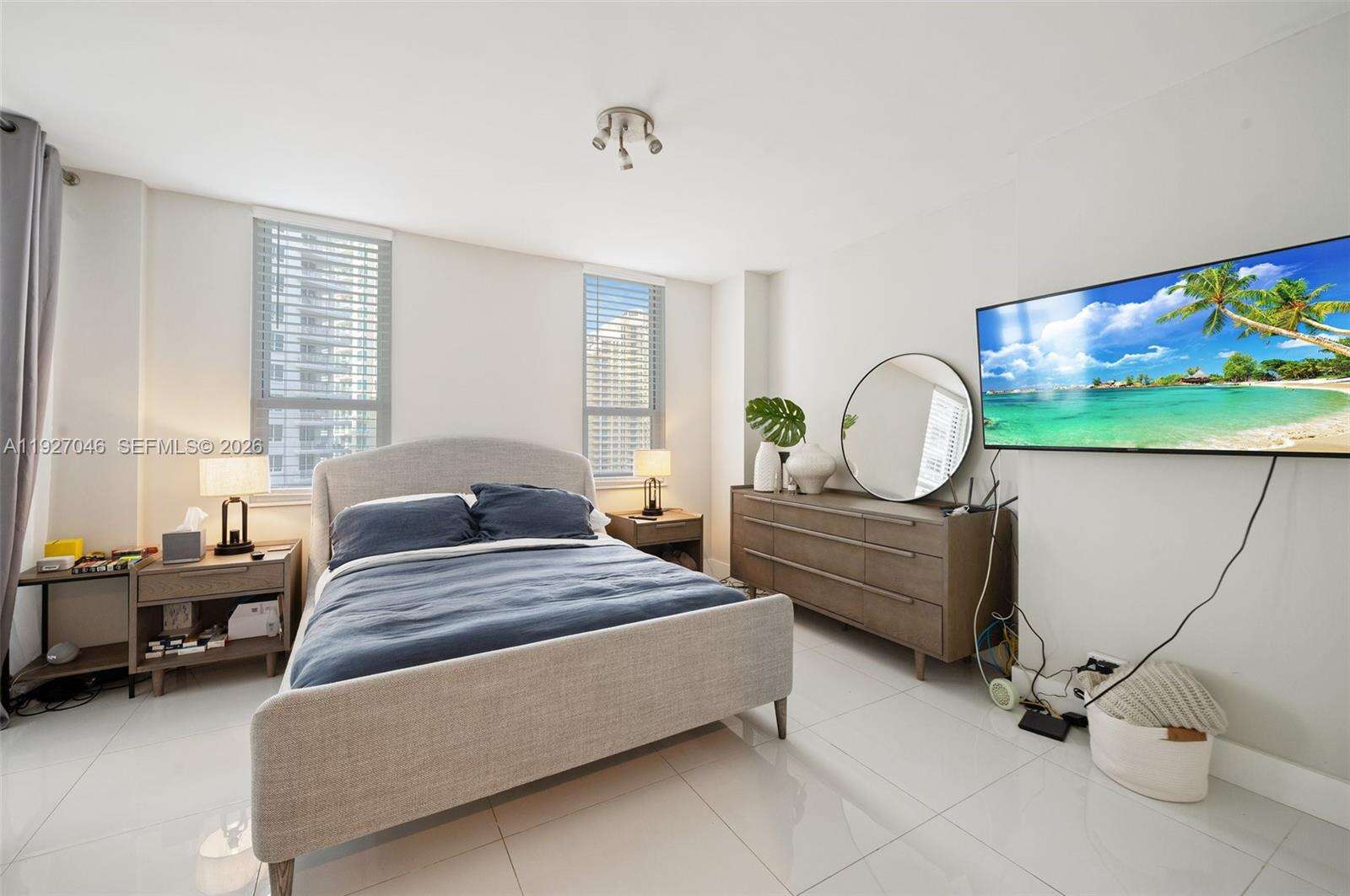 Courvoisier Courts at 701 Brickell Key Blvd, Miami, FL 33131 - For Sale photo 19